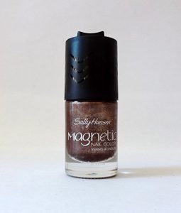 Sally Hansen Magnetic Nail Color